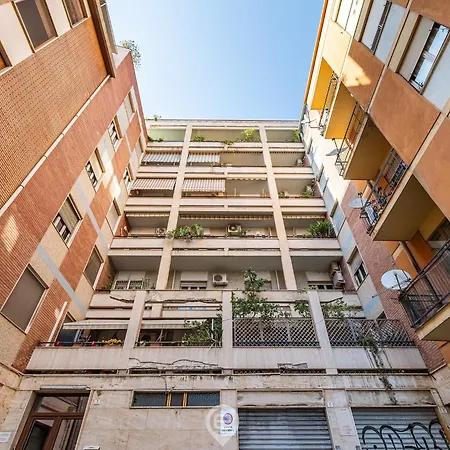 Artful Modern Escape *